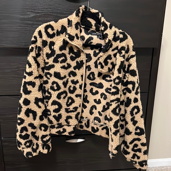 Leopard jacket - Picture 1 of 2